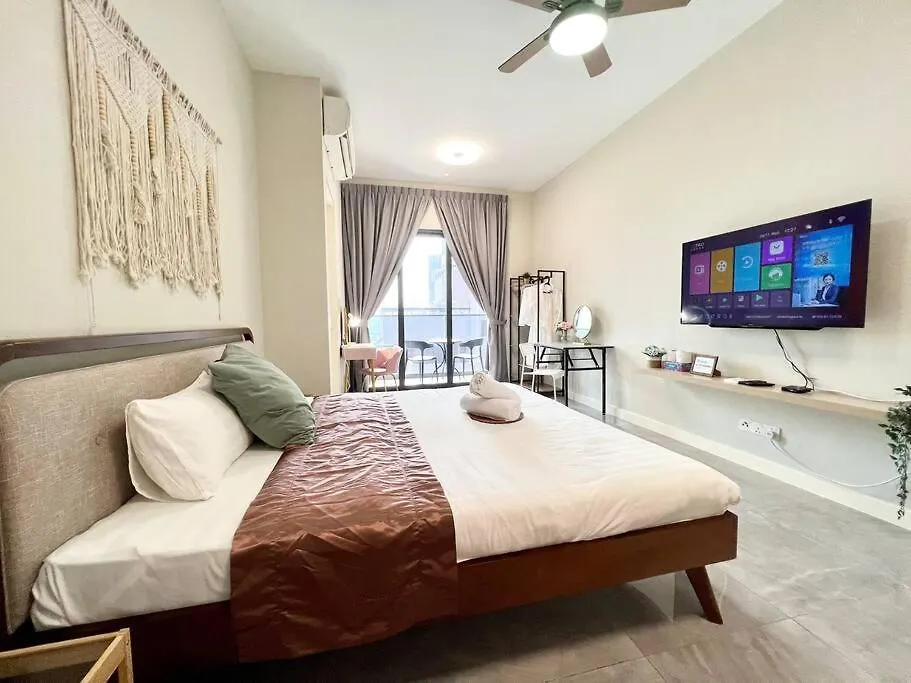 Appartement Melaka {Imperio} Bathub/2Pax/Tvbox/Nr Mahkota Prd 0*, Malacca